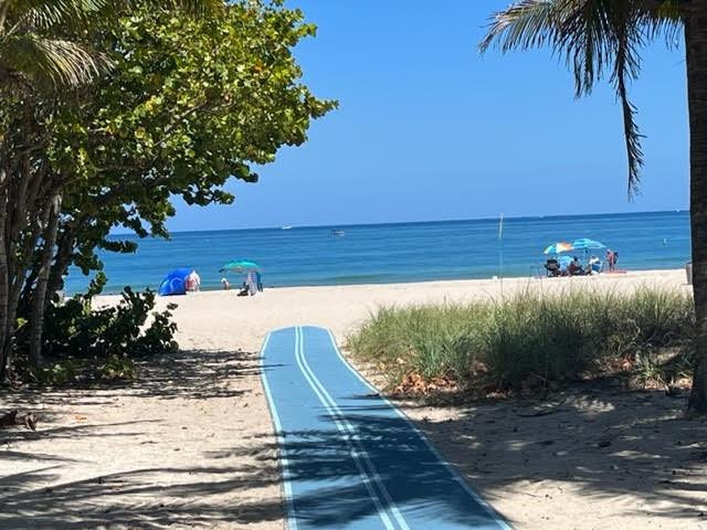 101 Briny Avenue, Unit 2402 Pompano Beach, FL 33062 - Photo 24 of 30 Photo 24