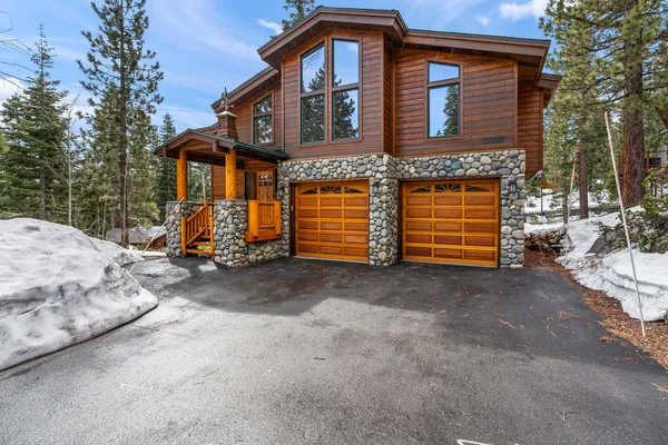 $2,750,000 | 3585 Lynwood Drive, Carnelian Bay, CA 96140