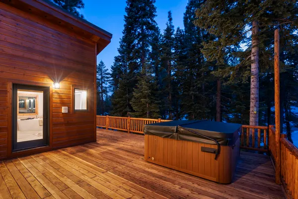 $2,750,000 | 3585 Lynwood Drive, Carnelian Bay, CA 96140