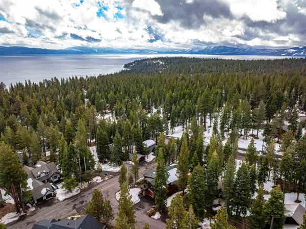 $2,750,000 | 3585 Lynwood Drive, Carnelian Bay, CA 96140