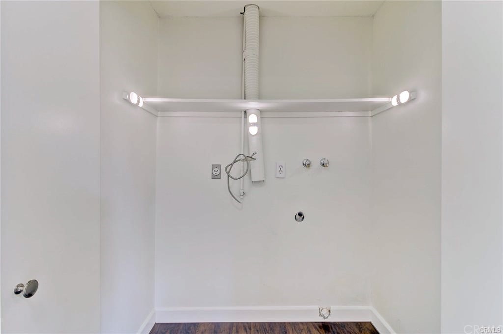 2814 Serang Place Costa Mesa, CA 92626 - Photo 25 of 28 a bathroom with a shower