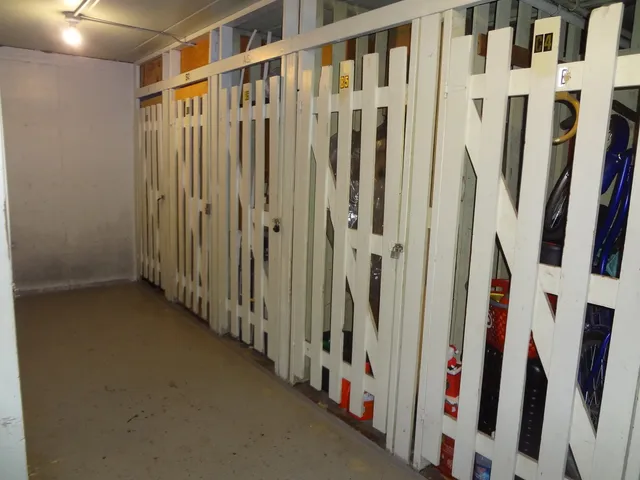 $1,575 | 4602 North River Road, Unit B1, Schiller Park, IL 60176