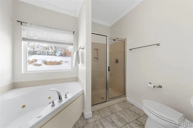 $390,000 | 19 Winter Pond Drive, Fenton, MO 63026