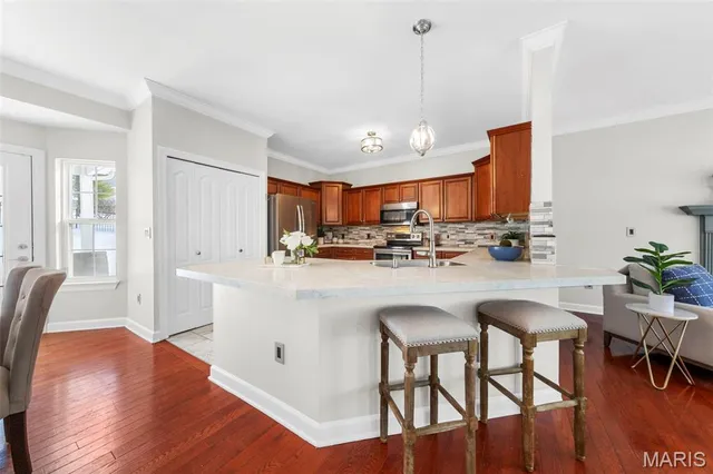 $390,000 | 19 Winter Pond Drive, Fenton, MO 63026