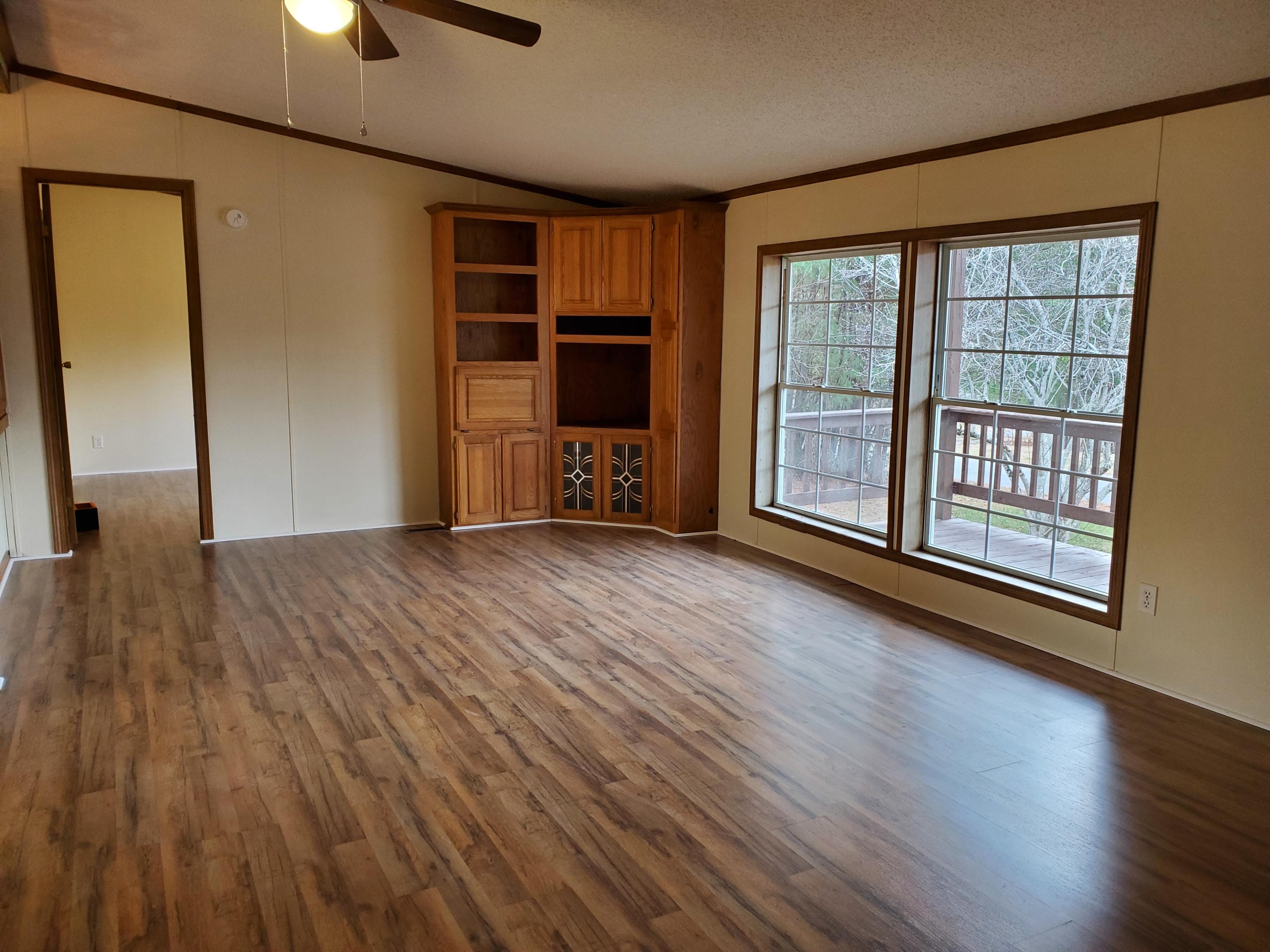 308 Rugby Road Crossville, TN 38558 - Photo 6 of 26 20201219_145706