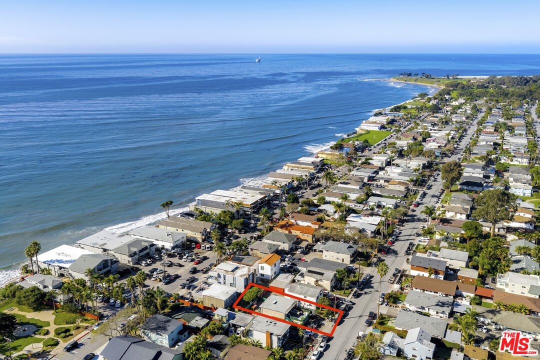 6615 Sabado Tarde Road Goleta, CA 93117 - Photo 2 of 13 a view of an ocean