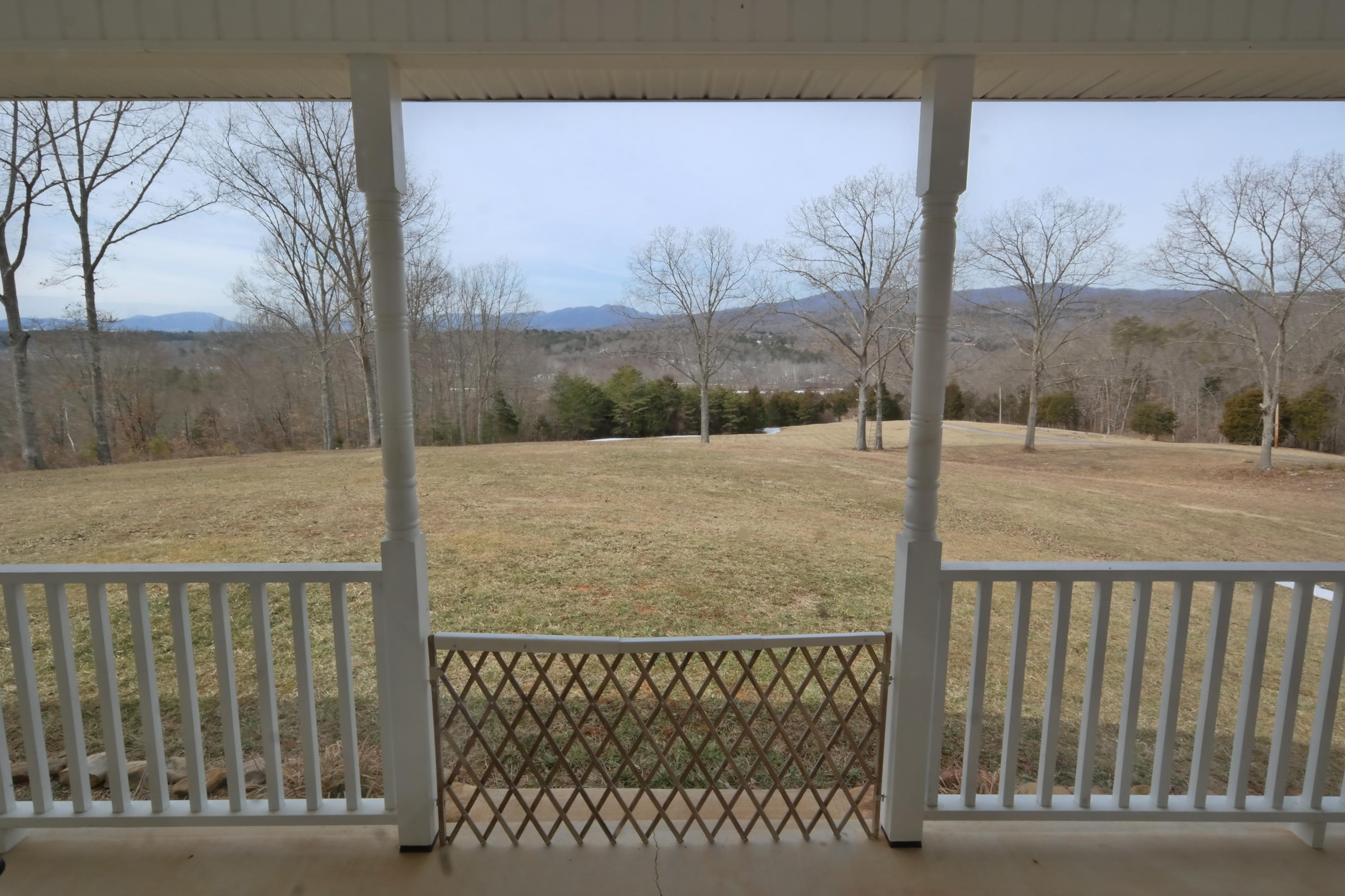 840 Kyles Mill Road Buchanan, VA 24066 - Photo 22 of 34 Porch views