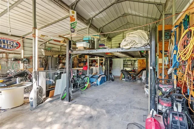 $385,000 | 10083 West Dunnellon Road, Crystal River, FL 34428