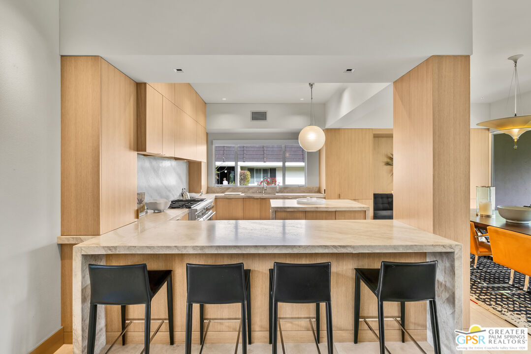 2170 South Barona Road Palm Springs, CA 92264 - Photo 5 of 60