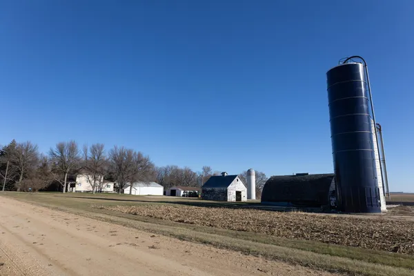 $170,000 | 23618 Abbott Avenue, Magnolia, MN 56158