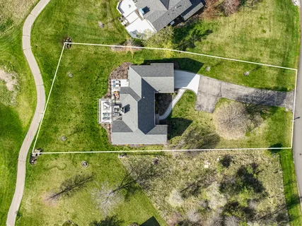 $799,000 | 1760 Ave Of Champions, Geneva, WI 53147