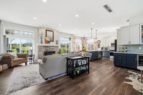 $799,000 | 1760 Ave Of Champions, Geneva, WI 53147