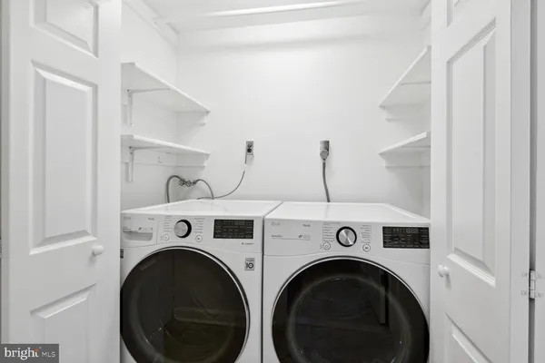 $4,100 | 915 Jefferson Street, Alexandria, VA 22314