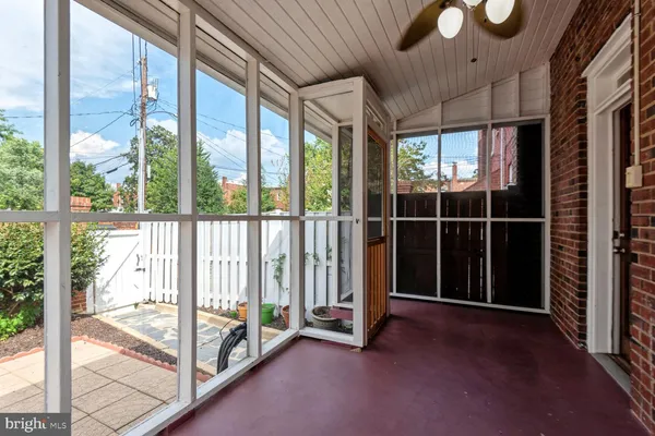 $4,100 | 915 Jefferson Street, Alexandria, VA 22314