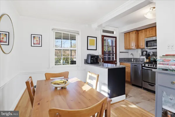 $4,100 | 915 Jefferson Street, Alexandria, VA 22314