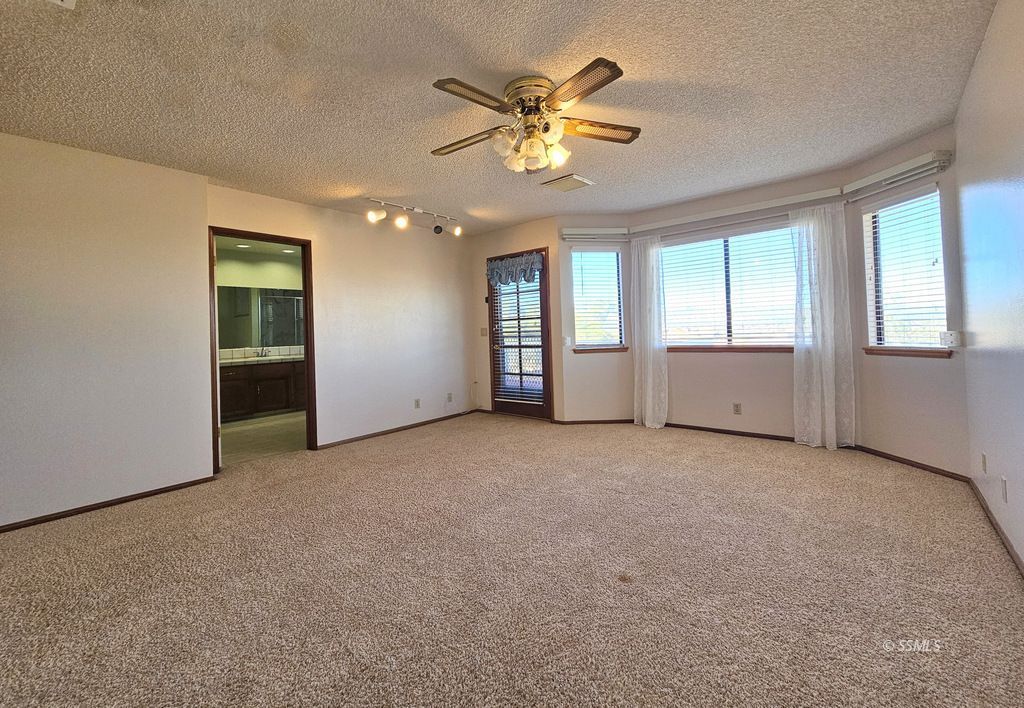 308 West Cielo Avenue Ridgecrest, CA 93555 - Photo 18 of 43