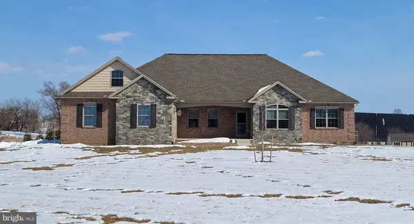 $685,000 | 7654 Windmill Road, Greencastle, PA 17225