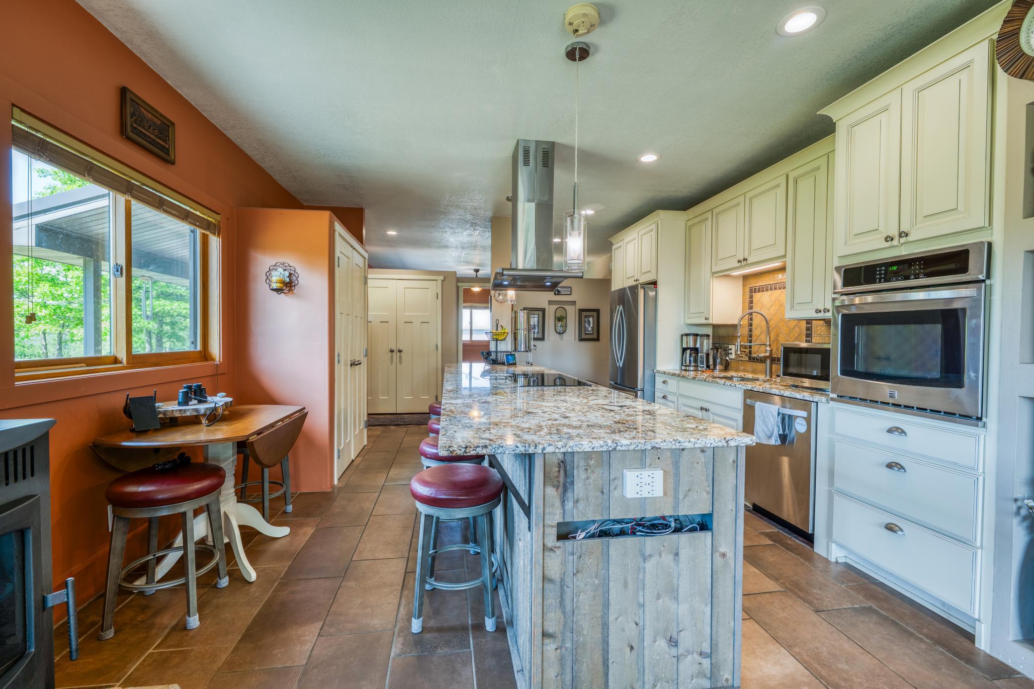 2542 Otter Road Northeast Bemidji, MN 56601 - Photo 13 of 59