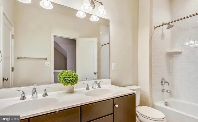 $537,000 | 5644 46th Place, Hyattsville, MD 20781