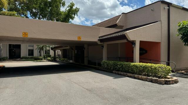 8050 West McNab Road, Unit 203 Tamarac, FL 33321 - Photo 18 of 30 Concord Village