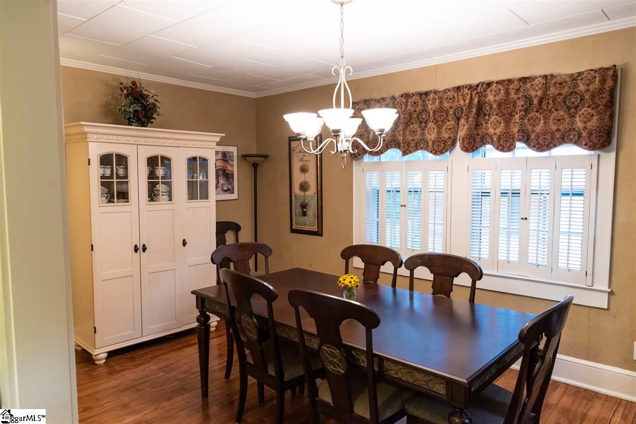 402 Hickory Street Clinton, SC 29325 - Photo 12 of 36 Gallery Image 12