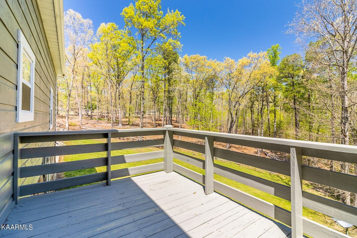 111 Ridge Point Road Jamestown, TN 38556 - Photo 24 of 47 Gallery Image 24