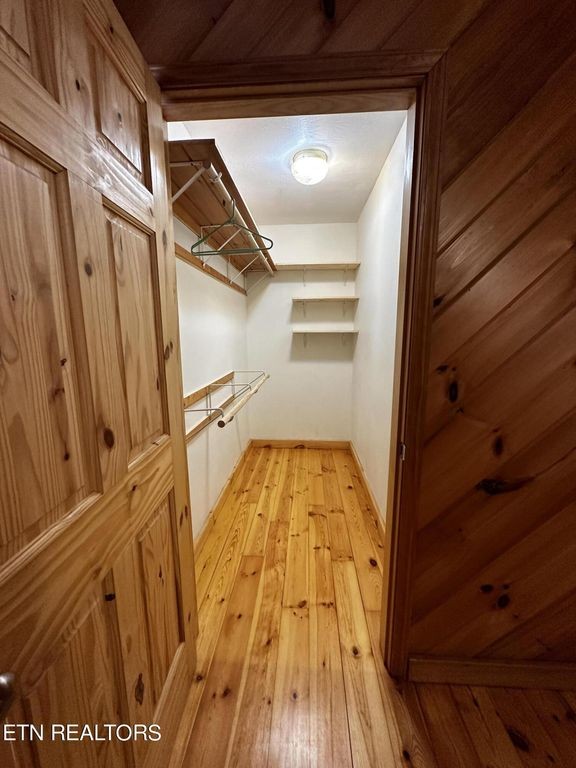 111 Ridge Point Road Jamestown, TN 38556 - Photo 38 of 47 Gallery Image 38