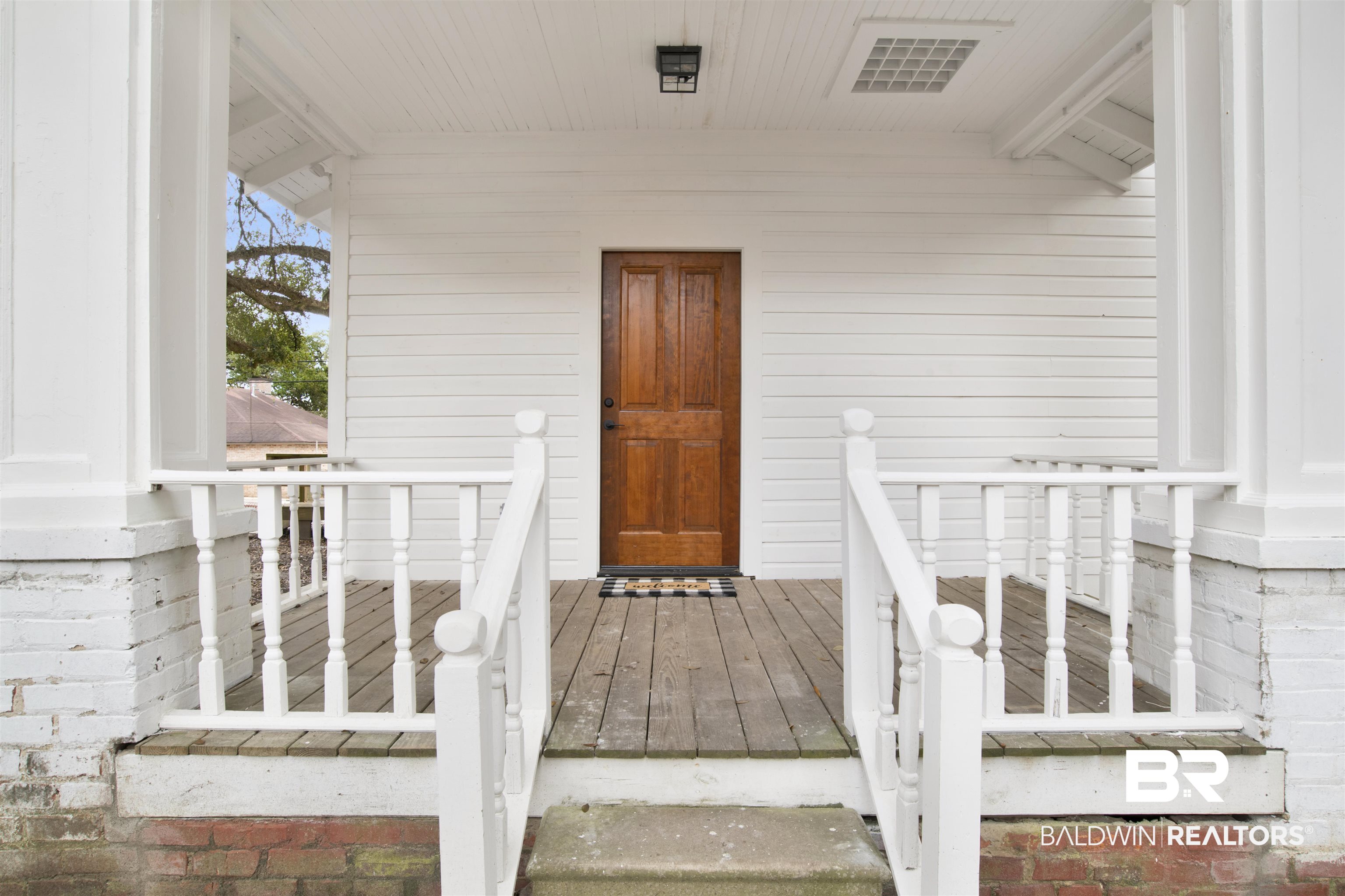 302 1st Street Mobile, AL 36611 - Photo 3 of 28 View of doorway to property