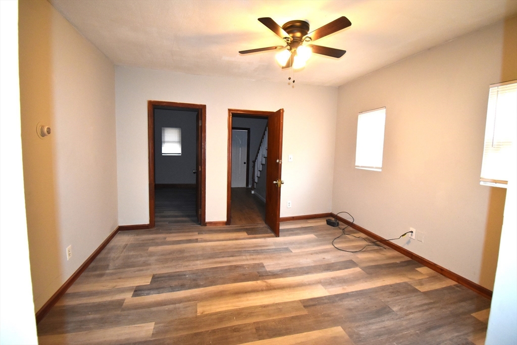 108 Marble Street Springfield, MA 01105 - Photo 12 of 33