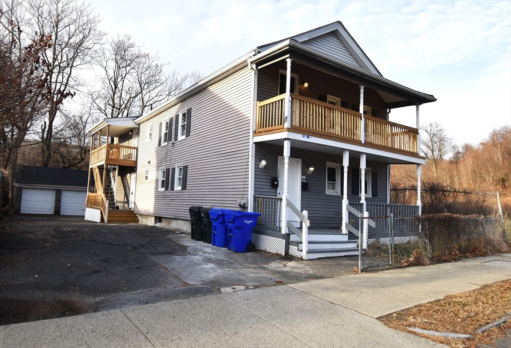 108 Marble Street Springfield, MA 01105 - Photo 2 of 33