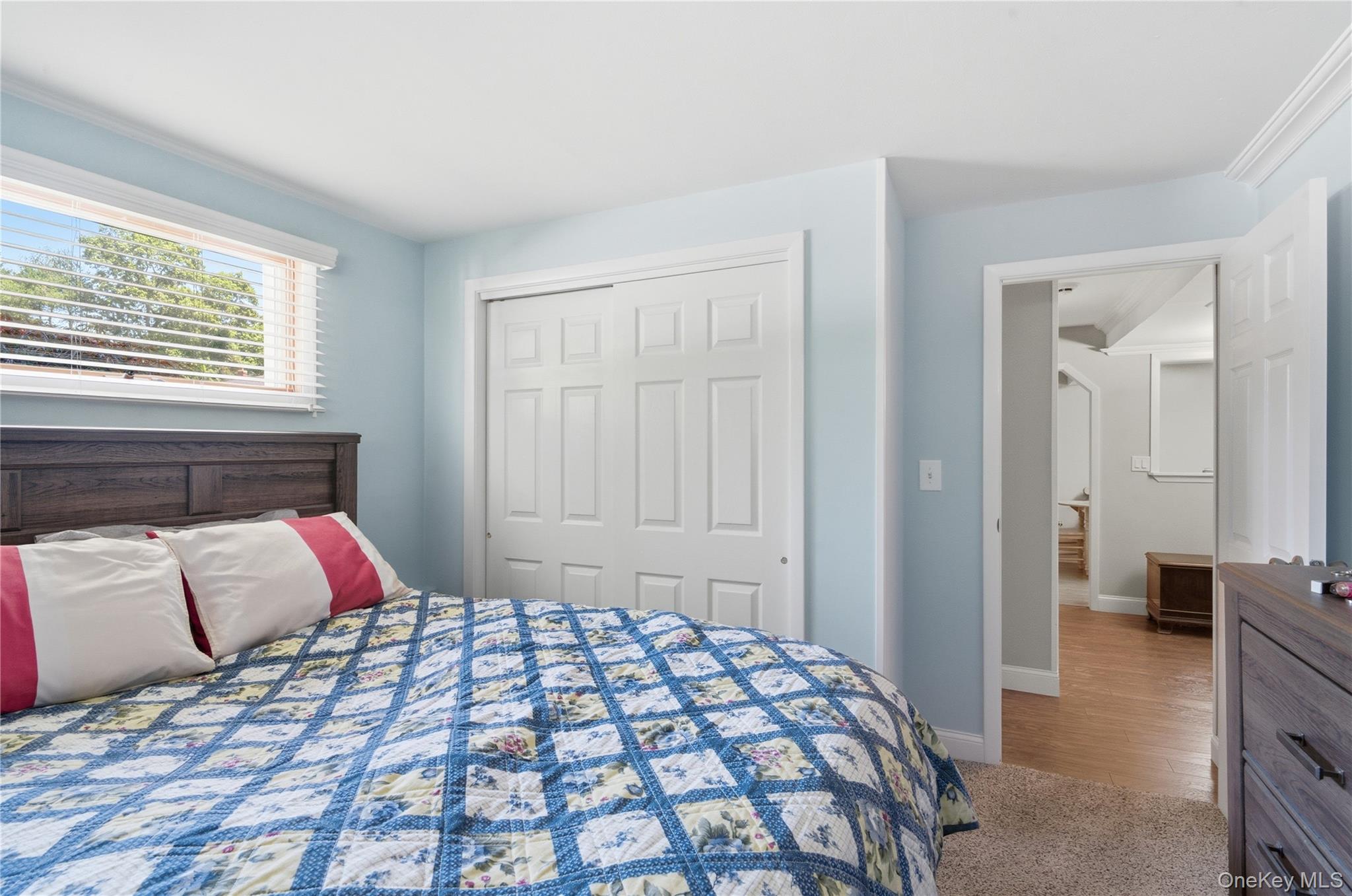 50 Amsterdam Road Smithtown, NY 11787 - Photo 28 of 42