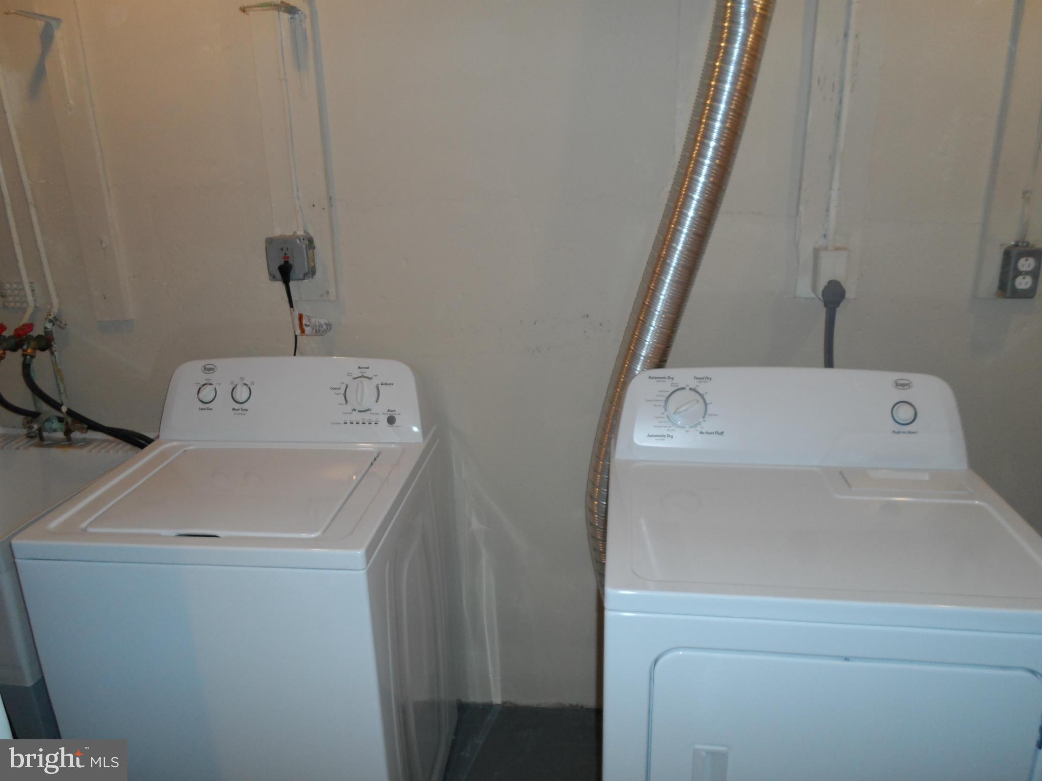 313 Soapstone Lane Silver Spring, MD 20905 - Photo 25 of 30 Full size washer