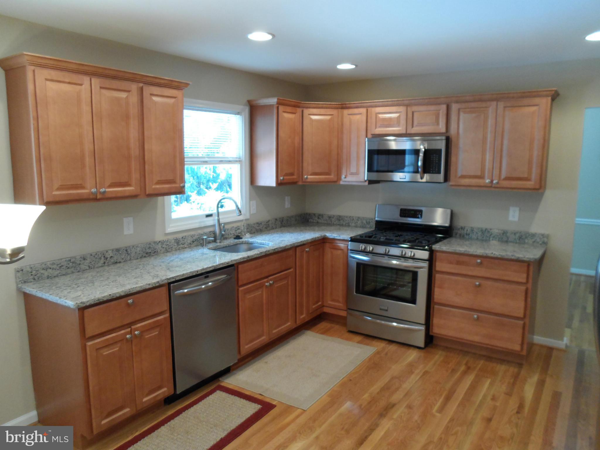 313 Soapstone Lane Silver Spring, MD 20905 - Photo 6 of 30 Kitchen