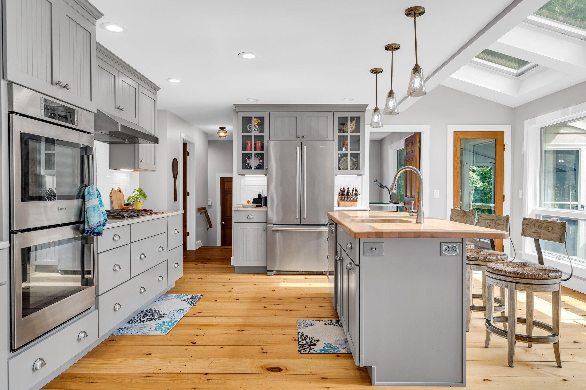 155 River Road York, ME 03902 - Photo 10 of 69 48-web-or-mls-DSC04015