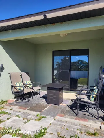 $279,900 | 645 Chicago Way, Dundee, FL 33838