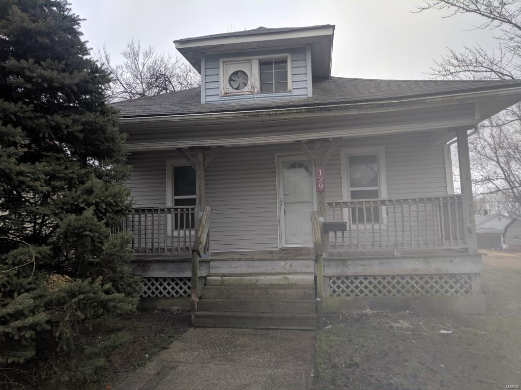 129 West 3rd Street Roxana, IL 62084 - Photo 1 of 15
