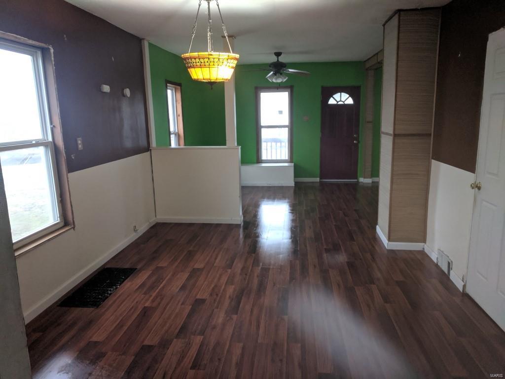 129 West 3rd Street Roxana, IL 62084 - Photo 6 of 15