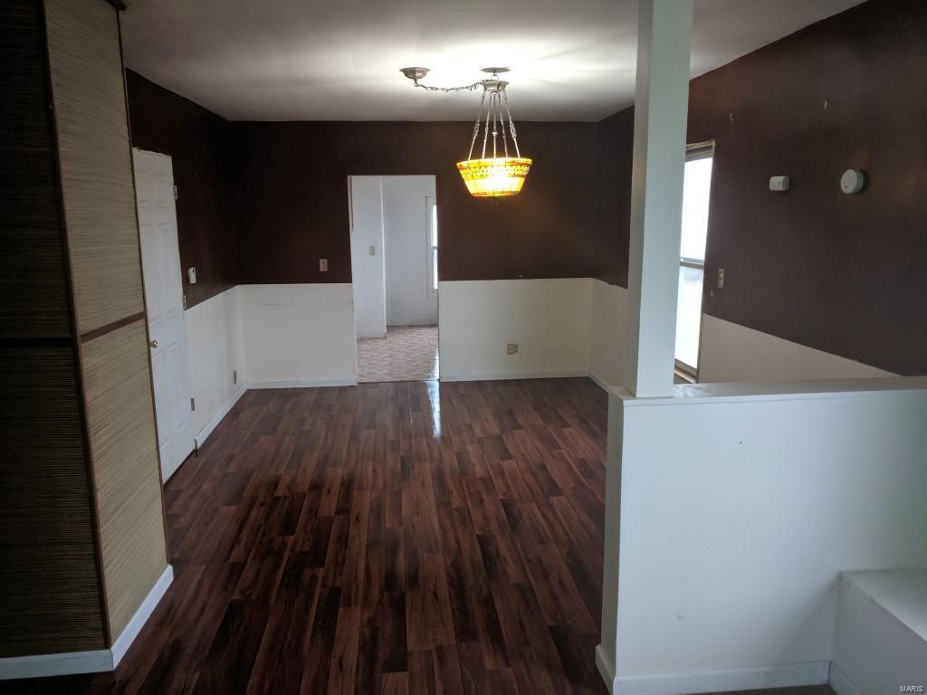129 West 3rd Street Roxana, IL 62084 - Photo 7 of 15