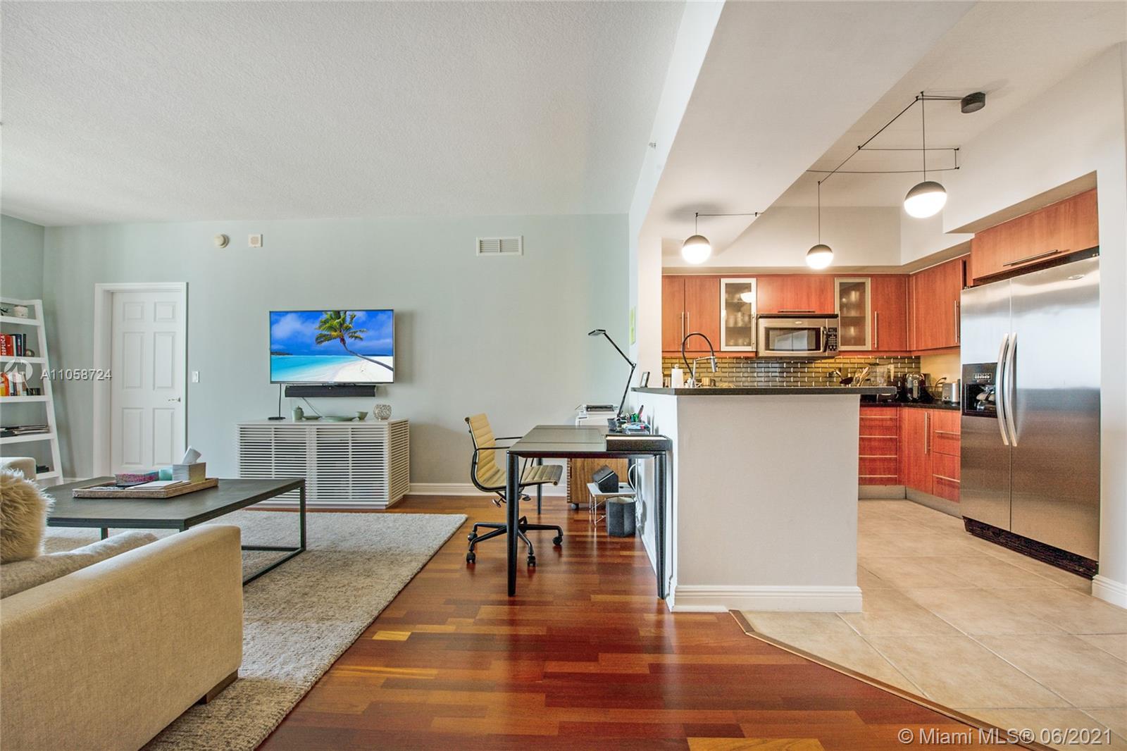 888 Douglas Road, Unit 1011 Coral Gables, FL 33134 - Photo 4 of 12