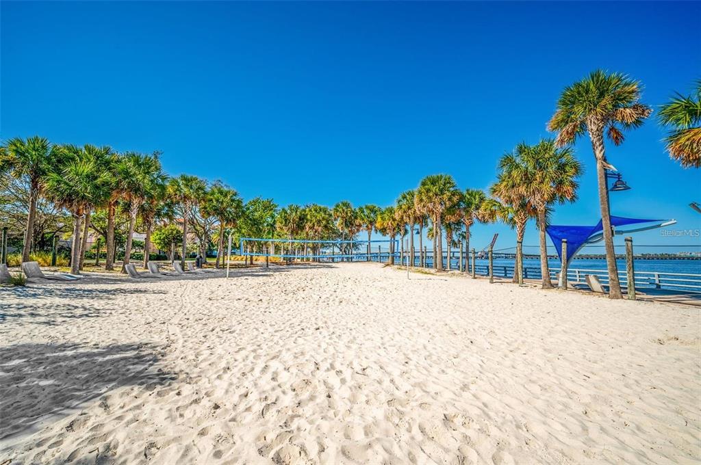 2014 Riverside Drive East Bradenton, FL 34208 - Photo 53 of 61