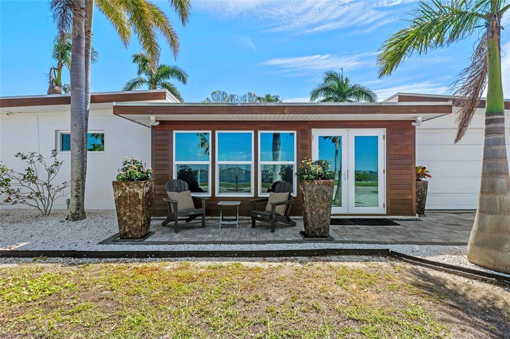 2014 Riverside Drive East Bradenton, FL 34208 - Photo 10 of 61