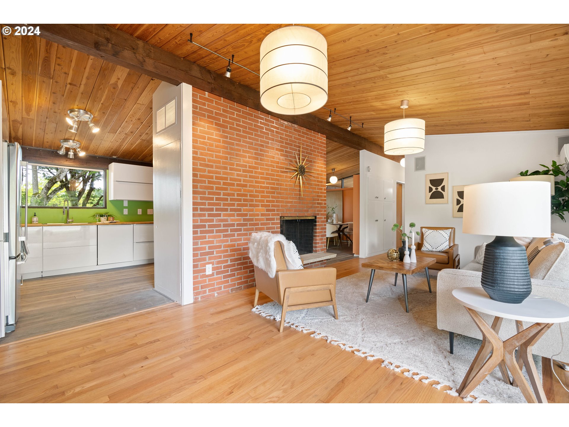 12325 Southwest Park Way Portland, OR 97225 - Photo 7 of 40 a living room with furniture and a wooden floor