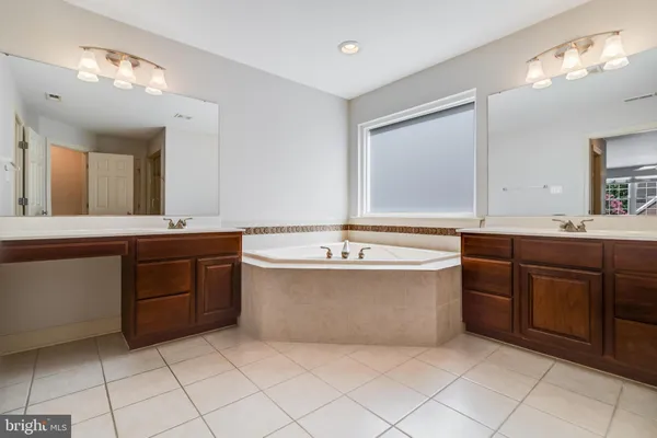 $2,900 | 20554 Pershing Drive, Lexington Park, MD 20653