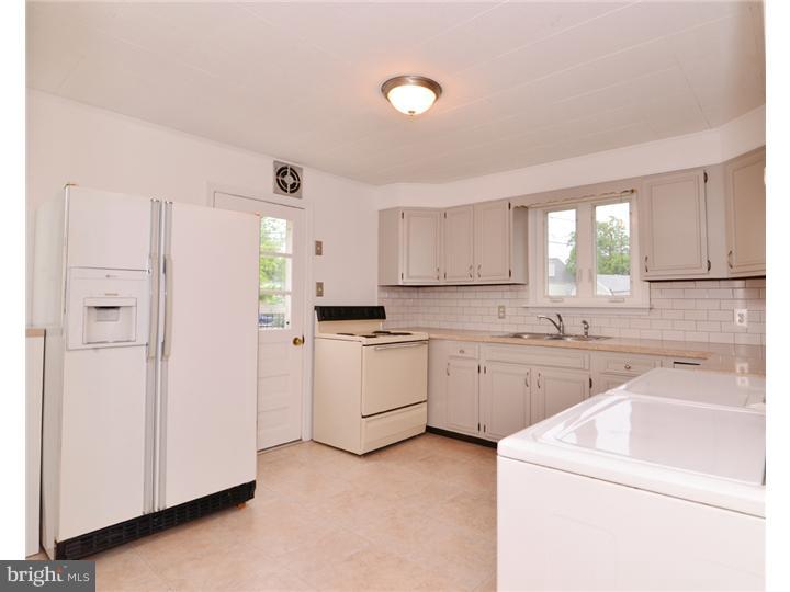115 Vilone Road Wilmington, DE 19805 - Photo 3 of 13 Gallery Image 3