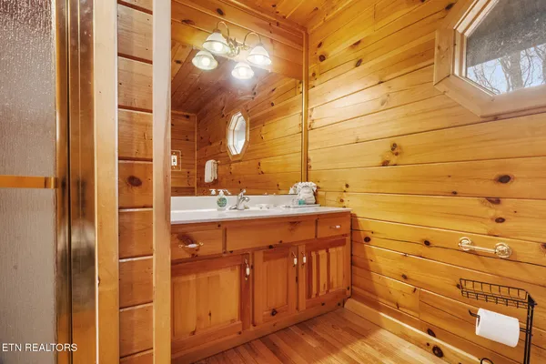 $674,900 | 3175 Emerald Springs Loop, Sevierville, TN 37862