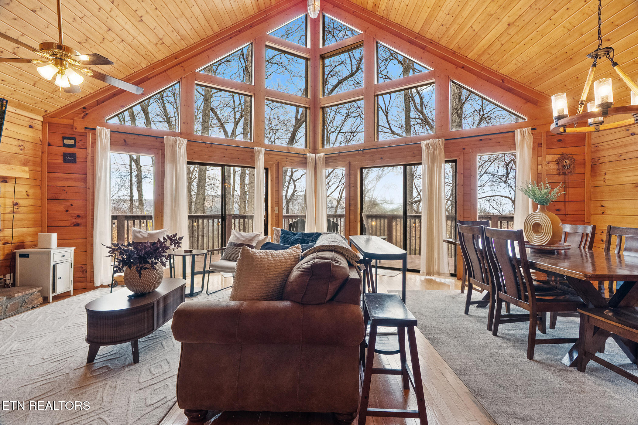 3175 Emerald Springs Loop Sevierville, TN 37862 - Photo 7 of 50 dsc03677