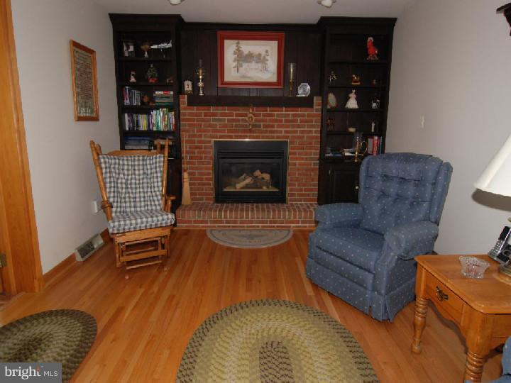 33 Rose Virginia Road Oley, PA 19547 - Photo 6 of 18 Gallery Image 6
