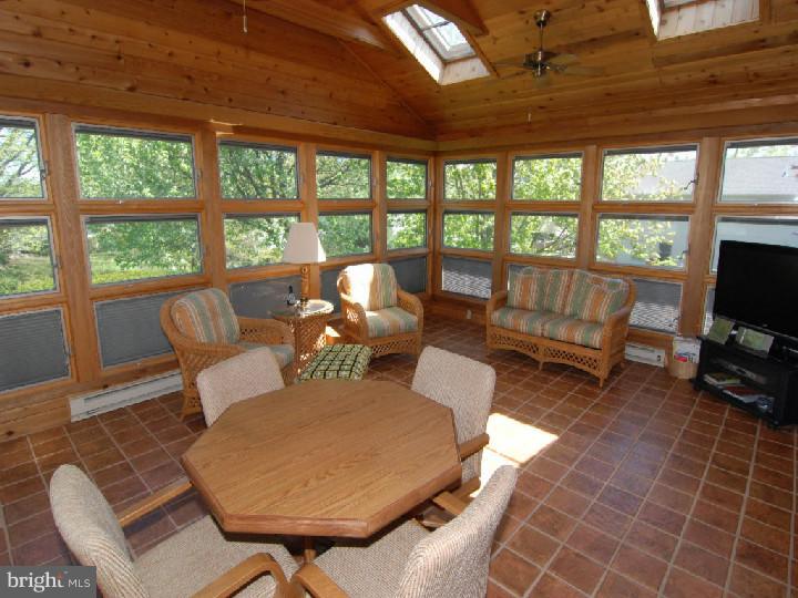 33 Rose Virginia Road Oley, PA 19547 - Photo 10 of 18 Gallery Image 10