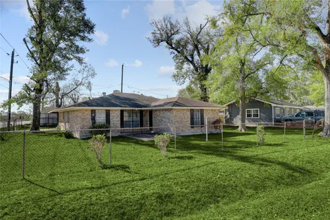 $190,000 | 4422 Trigg Street, Houston, TX 77093