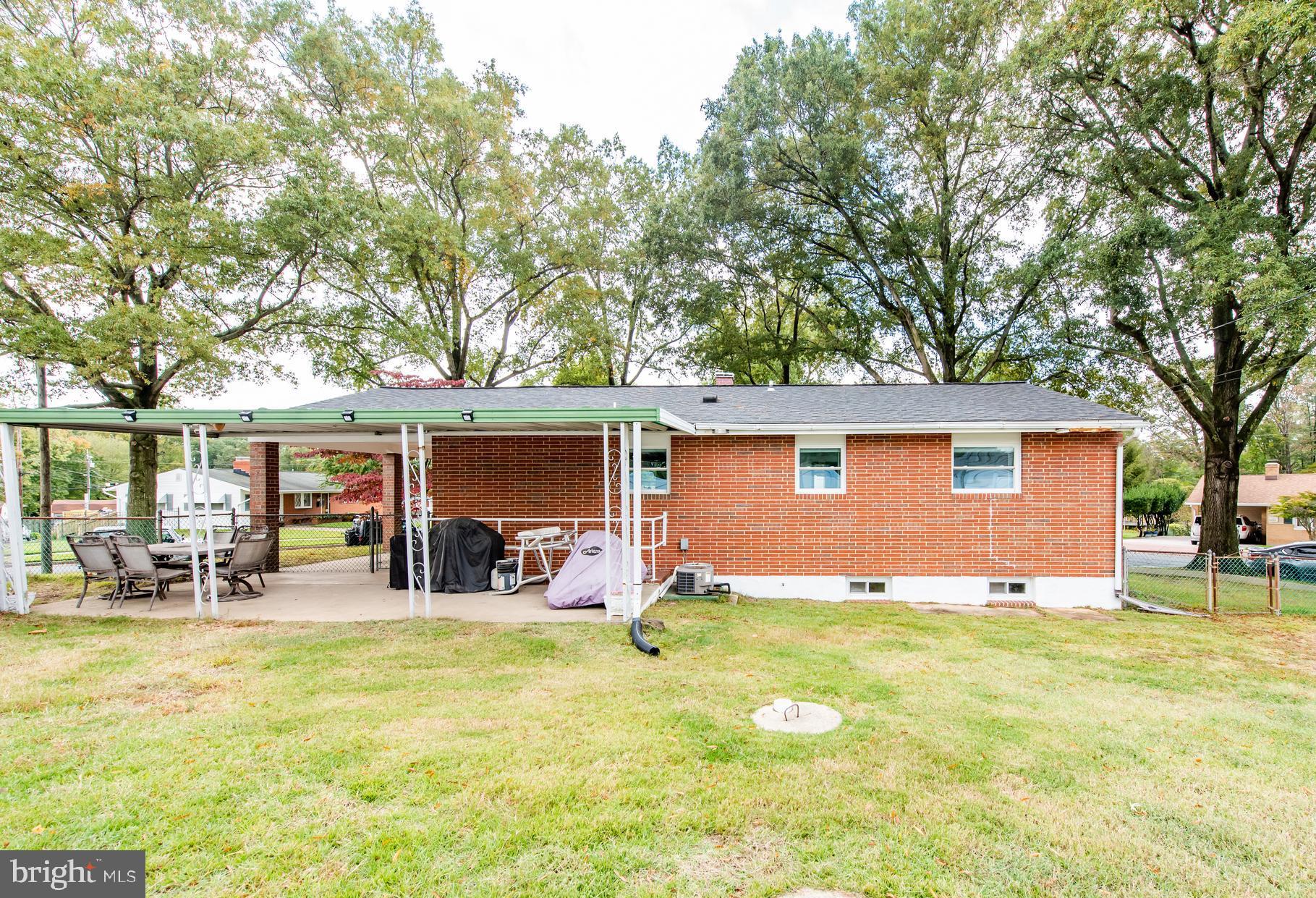 604 Eliot Road Pasadena, MD 21122 - Photo 29 of 31 Exterior Rear
